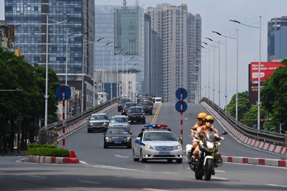 2 Doan Xe Ho Tong Pho Tong Thong My Tham Viet Nam