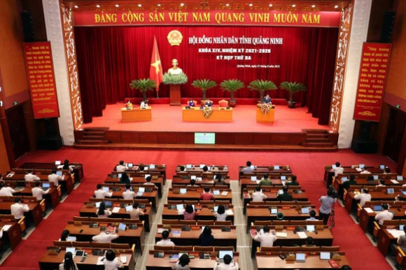 2 Quang Ninh Ho Tro 100 Hoc Phi Cho Hoc Sinh Cac Cap Trong Nam 2021 2022