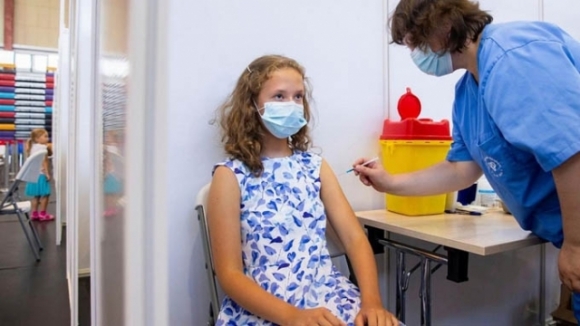 6 Nhieu Nuoc Gap Rut Tiem Vaccine Cho Tre Em