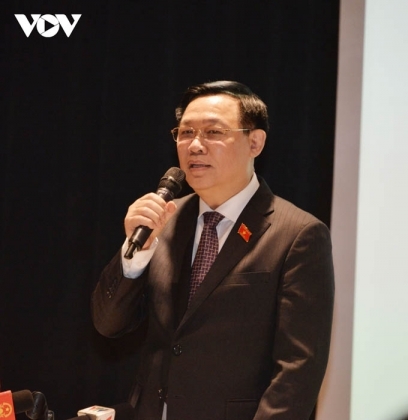 2 Chu Tich Quoc Hoi Gap Dai Dien Cong Dong Nguoi Viet Nam Tai 6 Nuoc Trung Dong Au