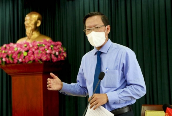 1 Chu Tich Tphcm Cac Nhom Chuyen Gia Dang Thiet Ke The Xanh Covid 19
