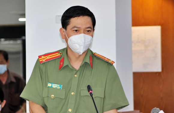 1 Cong An Tphcm Lam Viec Voi 200 Truong Hop Bom Hang Di Cho Ho