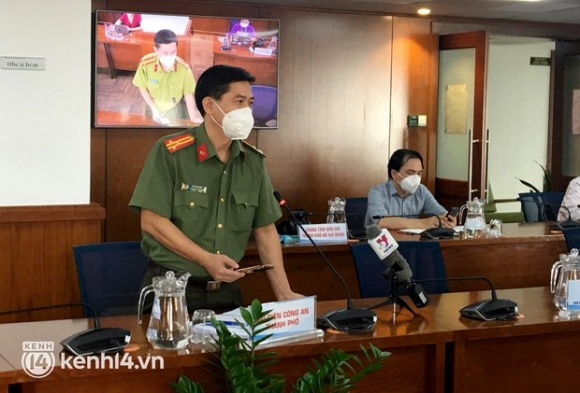 1 Cong An Tphcm Moi Lam Viec Voi 200 Nguoi Boom Hang Dat Nguyen Con Ga Nhung Chi Giao Canh Ga Nen Nguoi Dan Tu Choi Nhan