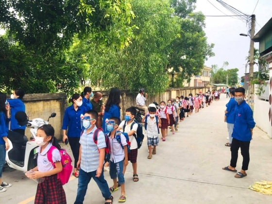 1 Thanh Hoa Tren 49000 Hoc Sinh Tam Dung Den Truong Do Co Ca Mac Covid 19