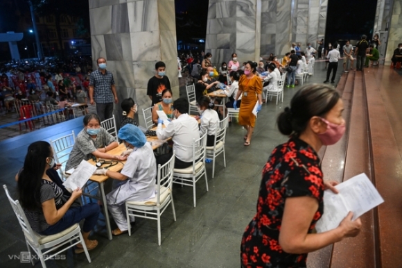 2 Bo Truong Y Te Dam Bao Vaccine Cho Chien Dich Tiem Mui 1 O Ha Noi