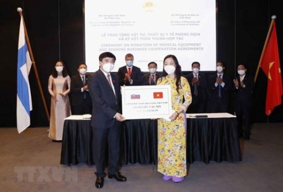1 Chinh Phu Slovakia Tang Viet Nam 100000 Lieu Vaccine Astrazeneca