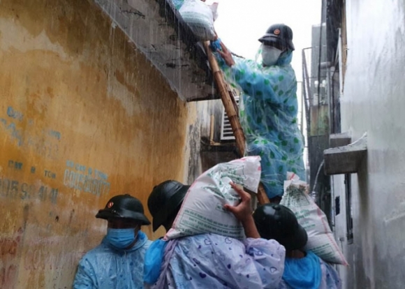7 Bo Doi Vac Bao Cat Chen Mai Nha Cho Nguoi Dan Vung Do O Da Nang