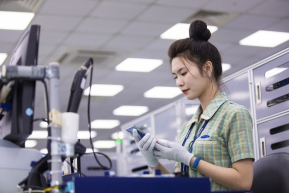 1 Samsung Lg Tuyen Dung Hang Nghin Nhan Su O Viet Nam