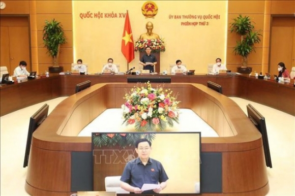 2 Chu Tich Quoc Hoi Vuong Dinh Hue Chu Tri Phien Hop Thu 3 Uy Ban Thuong Vu Quoc Hoi