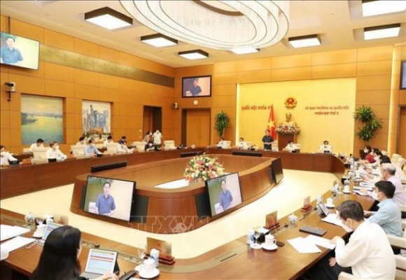 3 Chu Tich Quoc Hoi Vuong Dinh Hue Chu Tri Phien Hop Thu 3 Uy Ban Thuong Vu Quoc Hoi