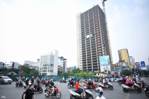 9 Sang Dau Tuan Duong Ha Noi Lai Dong Duc Xe Co