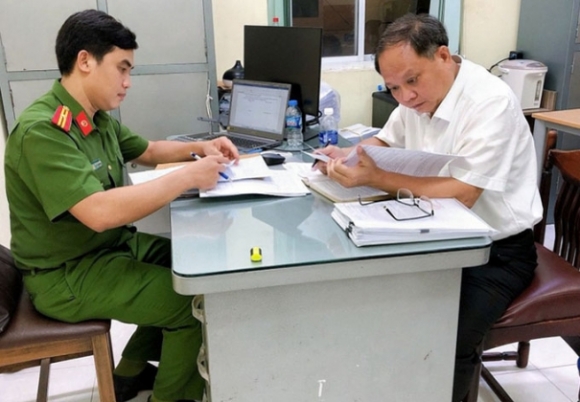1 Ong Tat Thanh Cang Bi Truy To 10 20 Nam Tu