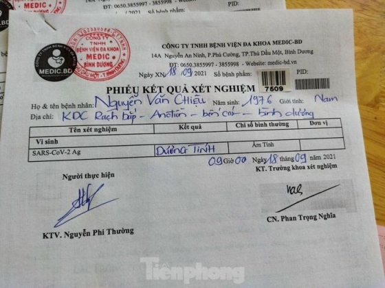 3 Trinh Giay Am Tinh Khi Qua Chot Tai Xe Bi Phat Hien Duong Tinh Sars Cov 2