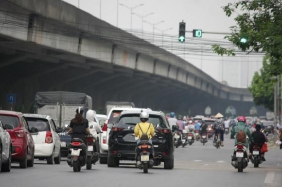 9 Duong Pho Ha Noi Ken Kin Phuong Tien Trong Sang Dau Tuan