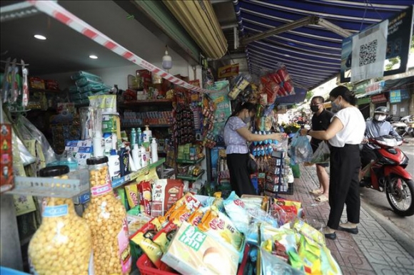 1 Noi Long Gian Cach Nguoi Dan Ha Noi Mua Ban Vui Nhu Tet