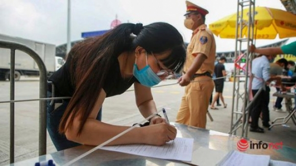 5 Ha Noi Noi Long Nguoi Dan Do Xo Ve Que Cua Ngo Phap Van Tac Nghen Ca Km