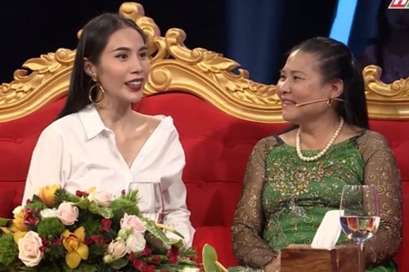 3 Thuy Tien Bi Bo Cong Vinh Cam Cuoi Vi Qua Hon Va Moi Quan He Thuc Su Voi Nha Chong