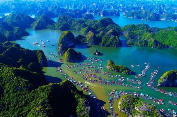 1 Hai Phong Mo Lai Du Lich Noi Thanh Khach Phai Tiem Du 2 Mui Vaccine