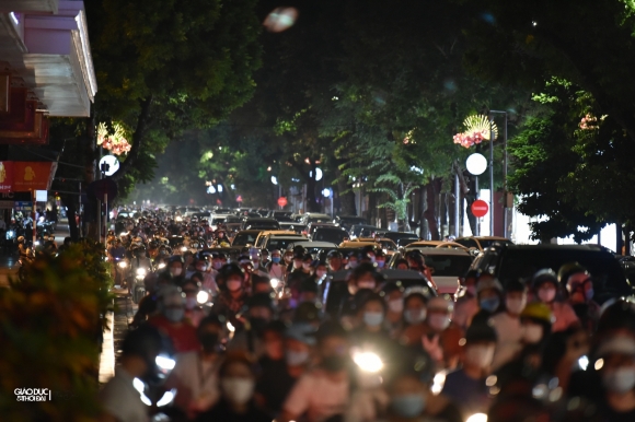 1 Nguy Co Bung Dich Tai Ha Noi Khi Lien Tiep Phat Hien Ca Cong Dong