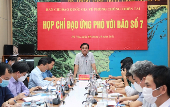 2 Chieu Toi Mai Bao So 7 Do Bo Vao Dat Lien Ha Noi Co Gio Giat Cap 6 7