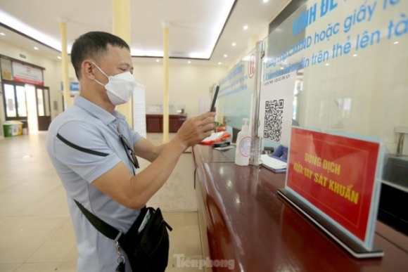 7 Ngay Dau Tien Ga Ha Noi Mo Ban Ve Tro Lai Cac Tuyen Tau Bac   Nam
