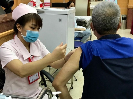 1 Chieu 1610 Da Co Hon 61 Trieu Lieu Vaccine Covid 19 Duoc Tiem Chung Tren Ca Nuoc
