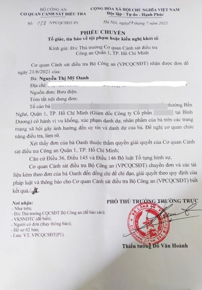 3 Vy Oanh Dang Co Mat O Cong An Tphcm De Lam Don Yeu Cau Khoi To Ba Nguyen Phuong Hang
