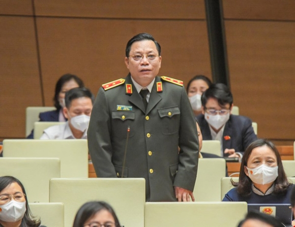 1 Se Kiem Soat Nguoi Xem Bong Da Tran Viet Nam   Nhat Ban Bang The Can Cuoc Cong Dan