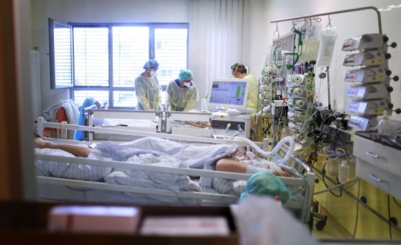 1 50000 Ca Mac Covid 19ngay Duc Vuot Nga Thanh Diem Nong Nhat O Chau Au