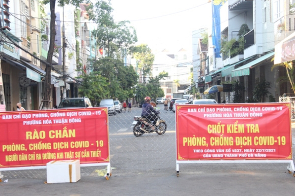 1 Nguoi Dan 2 Phuong O Da Nang Muon Ra Khoi Phuong Phai Tiem Du 2 Lieu Vac Xin