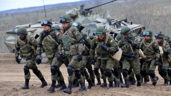 2 Ukraine Nghi Ngo Nga Dua 100000 Quan Ap Sat Bien Gioi