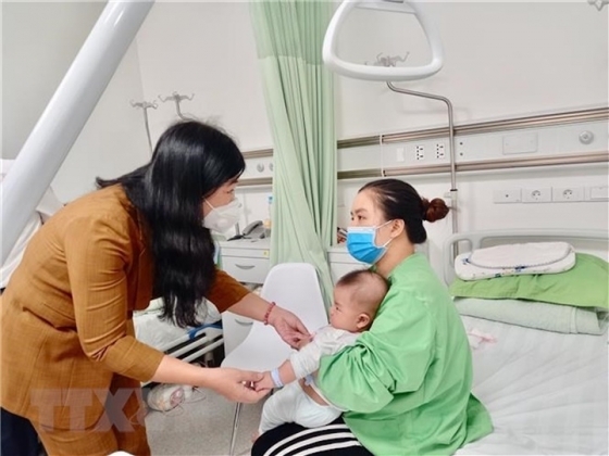 1 Suc Khoe 18 Tre O Ha Noi Bi Tiem Nham Vaccine Covid 19 Hien The Nao
