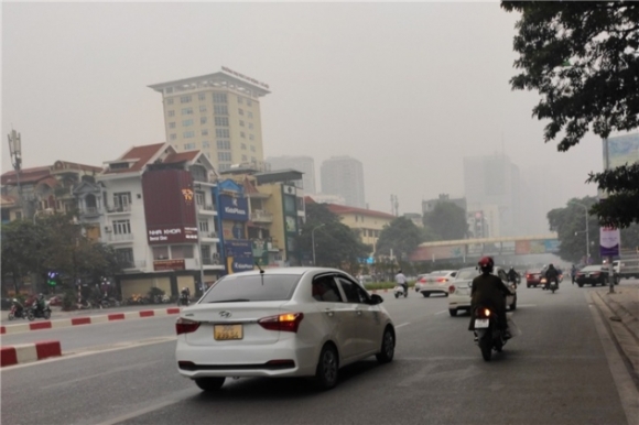 2 Ha Noi Dac Quanh Suong Mu Va Bui Ban O Nhiem Khong Khi Cham Nguong Bao Dong