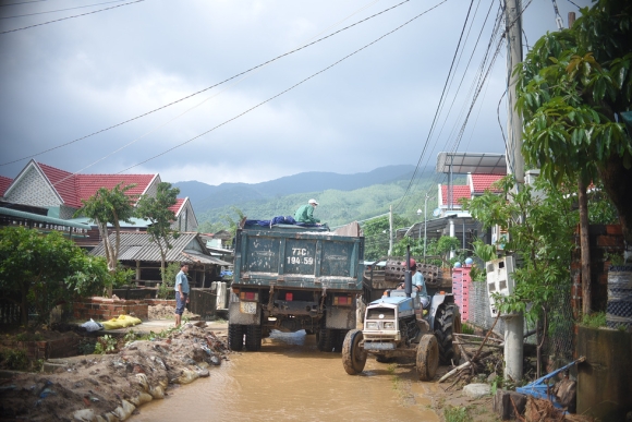 10 Khac Phuc Hau Qua Sat Lo Kinh Hoang O Nui Cam Thay Bo Doi Den Ca Xom Ai Cung Mung