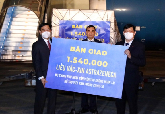 1 Viet Nam Tiep Nhan 154 Trieu Lieu Vac Xin Astrazeneca Tu Chinh Phu Nhat Ban