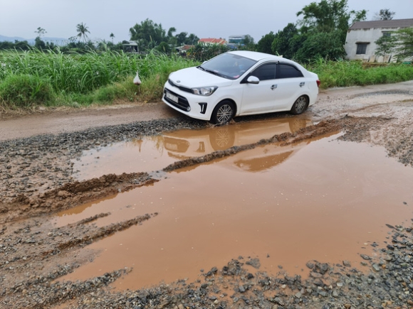 6 Muon Duong Thi Cong Cao Toc Da Nang   Quang Ngai Duong Nat Ma Khong Chiu Sua