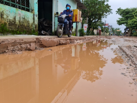 7 Muon Duong Thi Cong Cao Toc Da Nang   Quang Ngai Duong Nat Ma Khong Chiu Sua