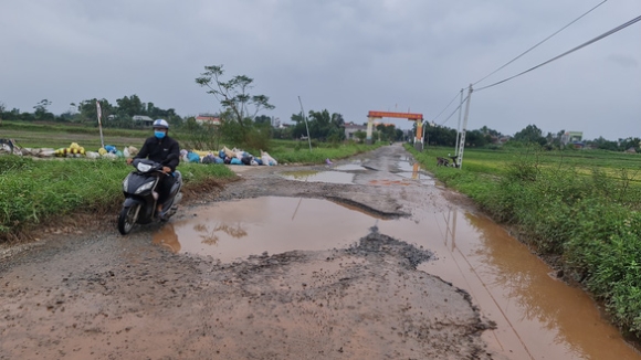 8 Muon Duong Thi Cong Cao Toc Da Nang   Quang Ngai Duong Nat Ma Khong Chiu Sua