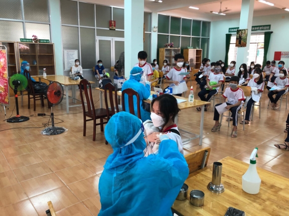 1 Binh Thuan Bat Dau Tiem Gan 47000 Lieu Vac Xin Cho Tre Em 12 17 Tuoi