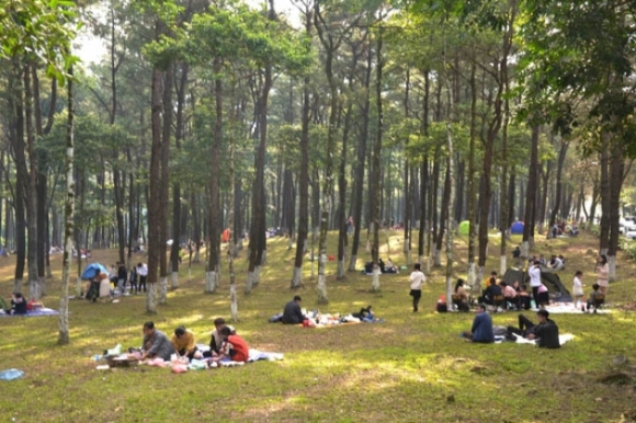 1 Nguoi Ha Noi O At Di Choi Cuoi Tuan