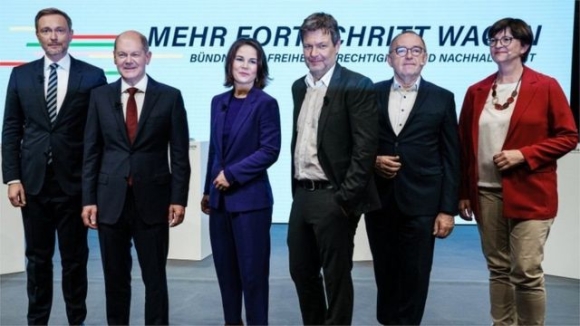 3 Duc Chinh Phu Lien Minh Cua Scholz Xoa Sach 16 Nam Cua Ba Merkel