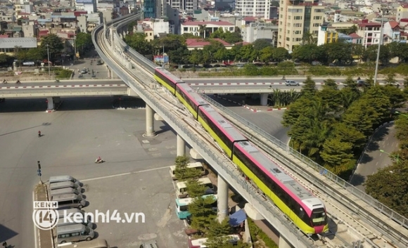 10 Chay Thu Tau Metro Nhon   Ga Ha Noi Toc Do Toi Da 80kmh