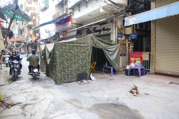 3 Rao Chan Phong Dich Tro Lai Ha Noi Do So Ca Mac Moi Tang Cao