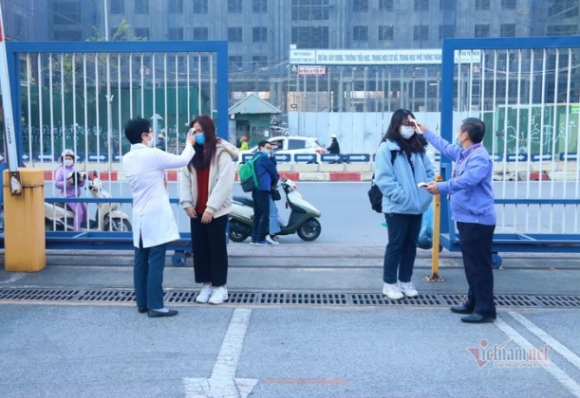 5 Hoc Sinh Ha Noi Nhieu Au Lo Trong Ngay Dau Tro Lai Truong