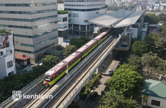 6 Chay Thu Tau Metro Nhon   Ga Ha Noi Toc Do Toi Da 80kmh