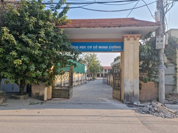 1 Hoc Sinh Mac Covid 19 Hai Truong O Ha Noi Dung Hoc Truc Tiep
