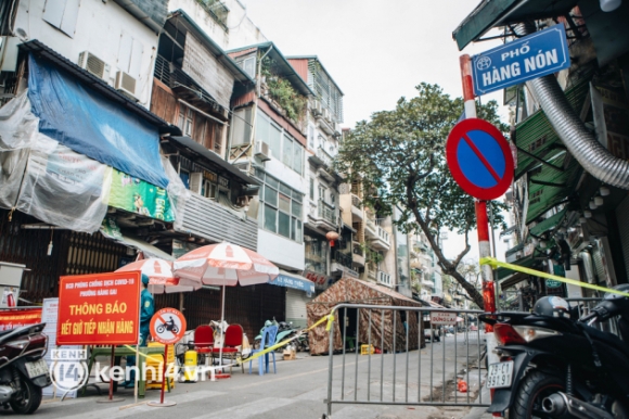 5 Can Canh Phong Toa Nhieu Tuyen Pho Co Ha Noi Dich Leo Thang Gan 900 Cangay