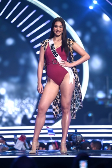 1 Hoa Hau Hoan Vu Thai Lan Nang 71 Kg Dap Lai Nhung Miet Thi Ngoai Hinh