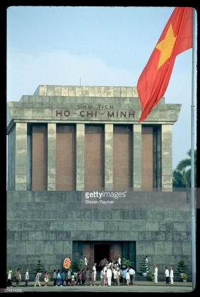 6 Viet Nam Nhung Nam 1993   1994 Qua Ong Kinh Nhiep Anh Gia My 1
