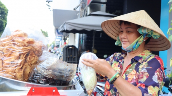 4 Nguoi Me Ngheo Ngot Nua The Ky Ban Goi Kho Bo Nuoi Con Du Hoc My